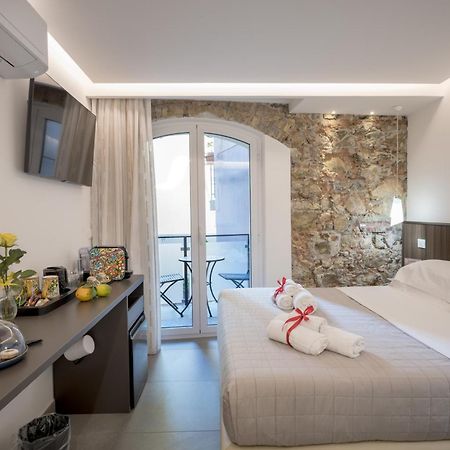 Taormina Charming Rooms Exterior photo