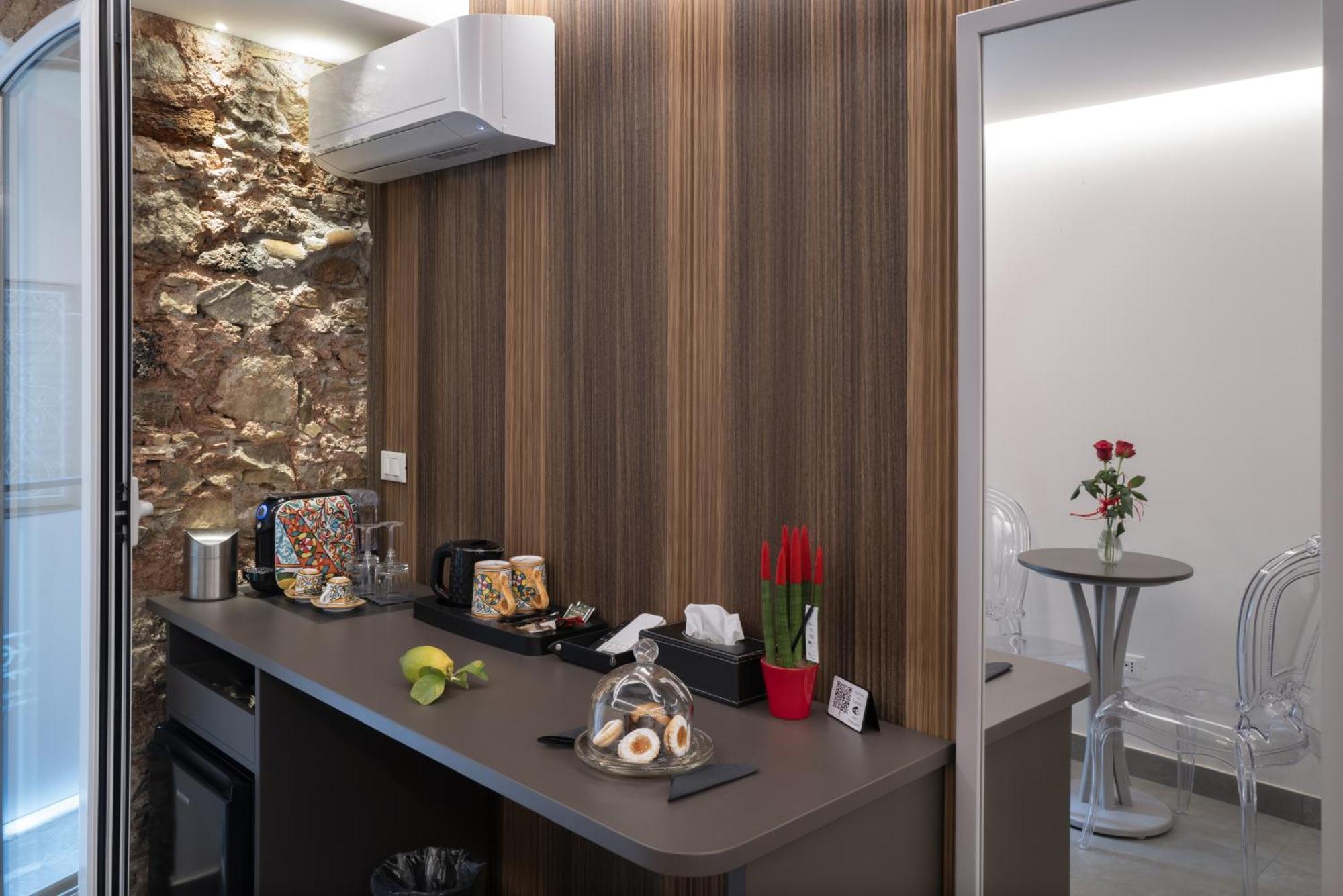 Taormina Charming Rooms Exterior photo